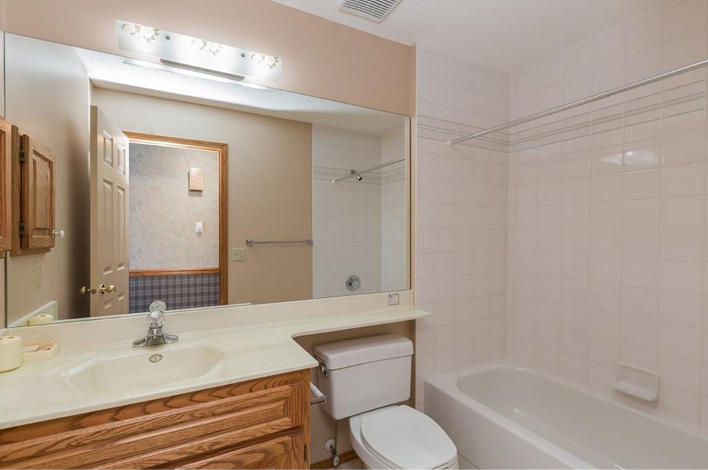 showroom-bathroom