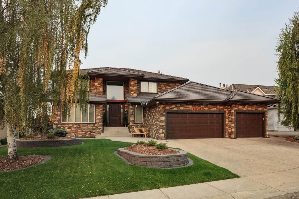 Canyon Meadows Exterior
