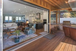 Expansive sliding backdoors joining indoors and outdoors