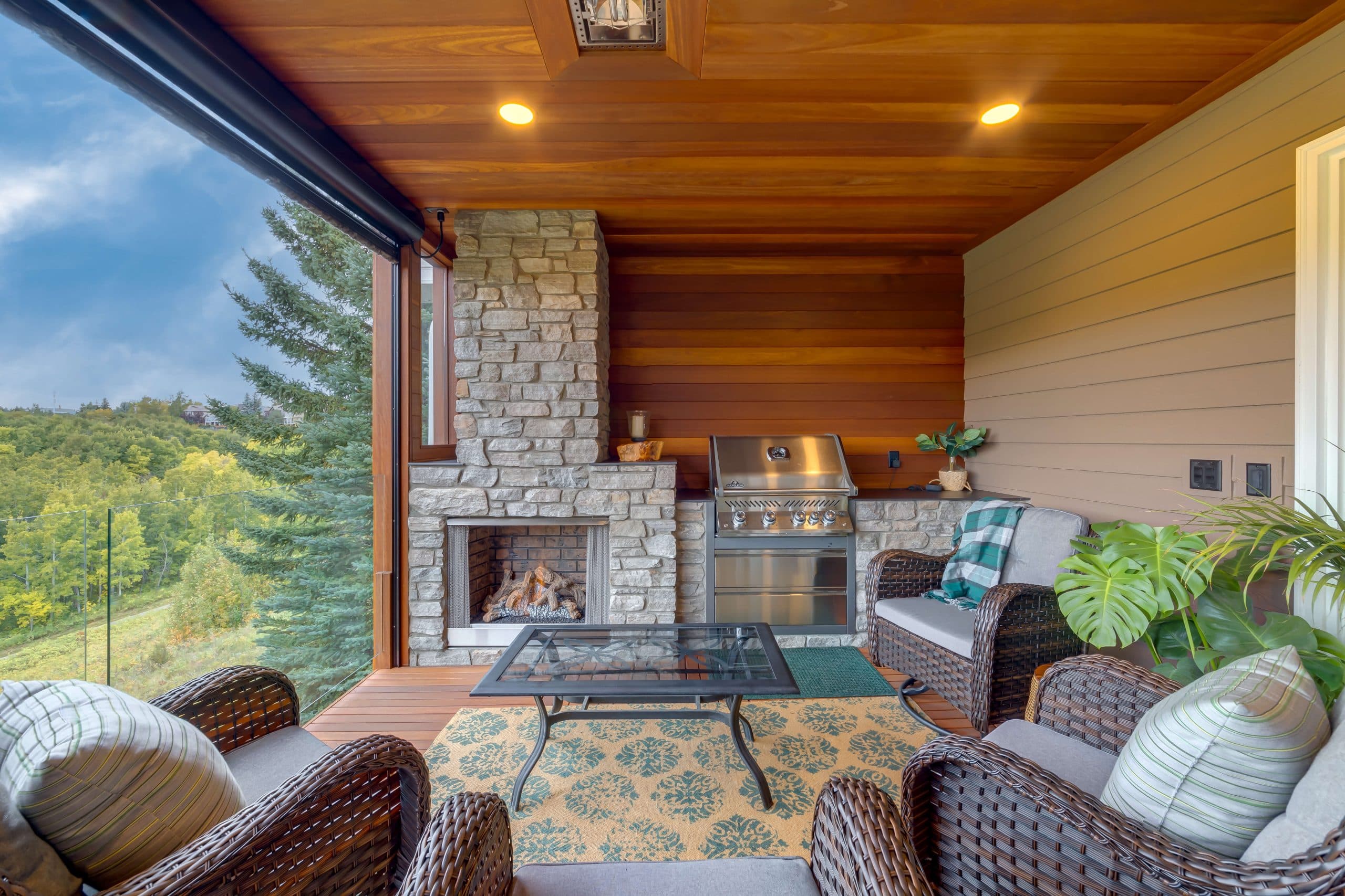 Outdoor Living Space Exterior