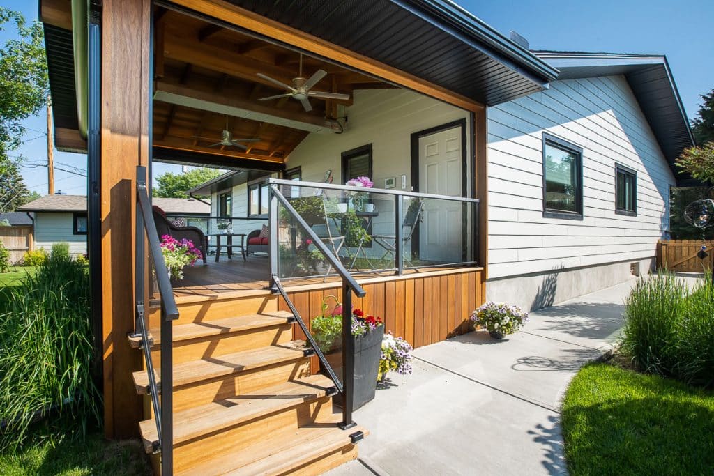 Calgary Outdoor Living Space