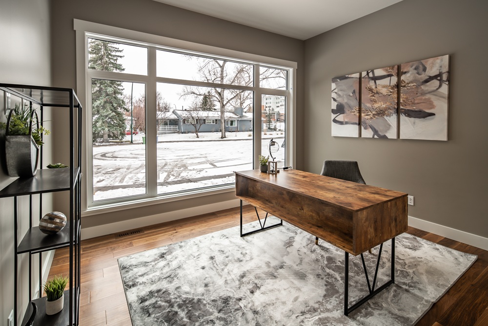 Home office after remodling